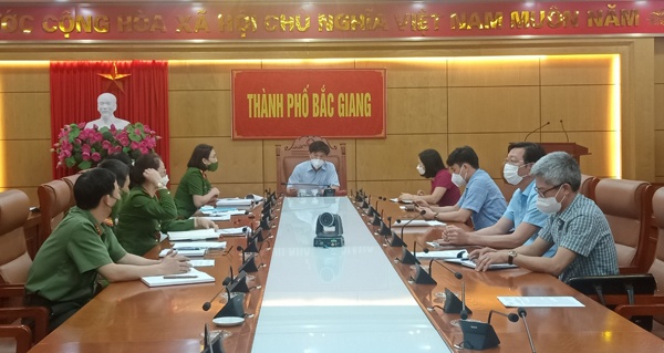TP Bắc Giang tham dự Hội nghị trực tuyến quán triệt việc “làm sạch” dữ liệu tiêm chủng COVID-19