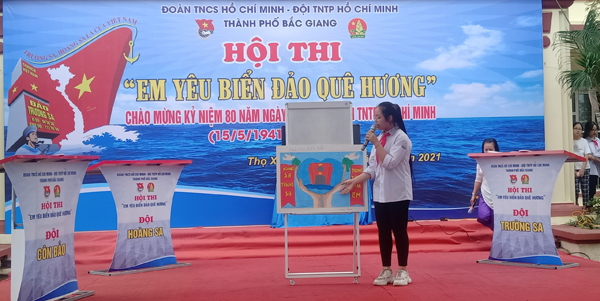 Liên đội trường THCS Hoàng Văn Thụ tổ chức Hội thi “em yêu biển đảo quê hương”