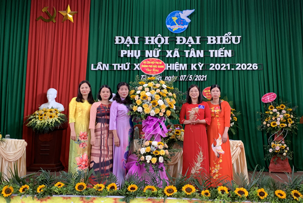 Đại hội Đại biểu Phụ nữ xã Tân Tiến lần thứ XXIV nhiệm kỳ 2021-2026