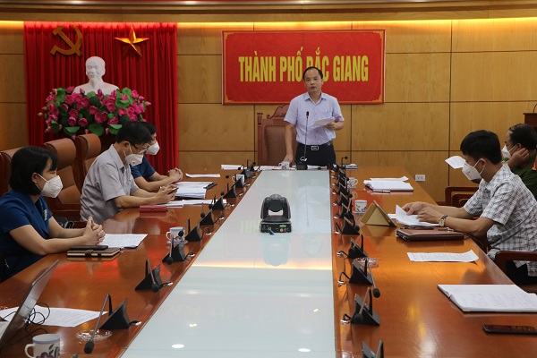 Hội nghị trực tuyến tỉnh Bắc Giang về công tác phòng, chống dịch Covid-19 và khôi phục sản xuất