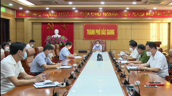 Ban chỉ đạo phòng, chống dịch Covid-19 thành phố Bắc Giang họp giao ban về công tác phòng, chống...