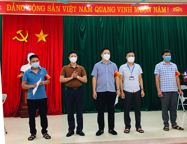 Hội nghị gặp mặt trí thức và đảng viên 213 thôn Sòi, xã Đồng Sơn tham gia tăng cường hỗ trợ công...
