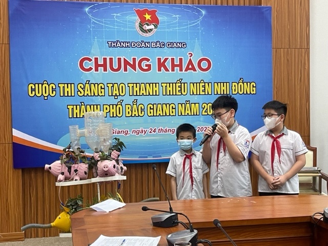 Chung khảo Cuộc thi sáng tạo thanh thiếu niên, nhi đồng thành phố Bắc Giang năm 2022