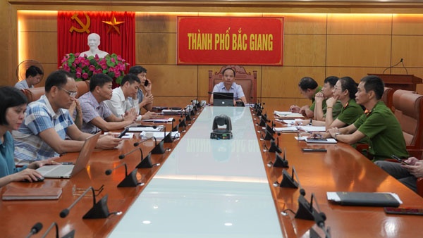 TP.Bắc Giang: Tham dự hội nghị trực tuyến toàn quốc sơ kết 6 tháng đầu năm 2022, triển khai thực...