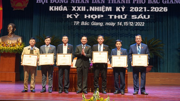HĐND thành phố Bắc Giang tổ chức bế mạc Kỳ họp thứ 6 HĐND TP khóa XXII, nhiệm kỳ 2021-2026