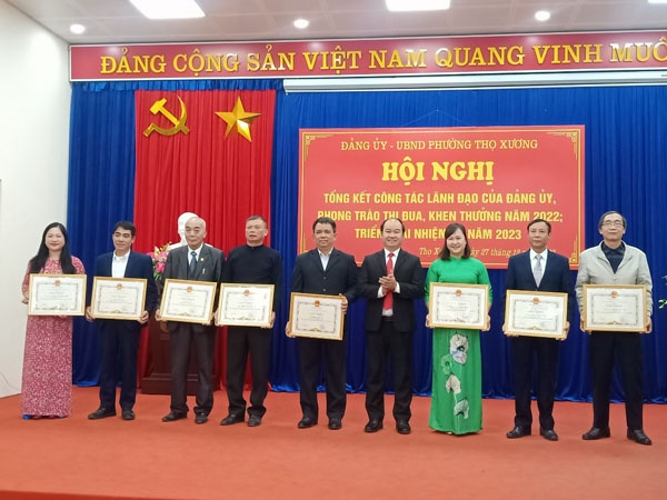 Phường Thọ Xương, Trần Phú tổng kết công tác lãnh đạo và các phong trào thi đua, khen thưởng năm...