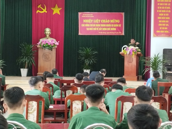 TP. Bắc Giang: Chào đón quân nhân hoàn thành nghĩa vụ quân sự trở về