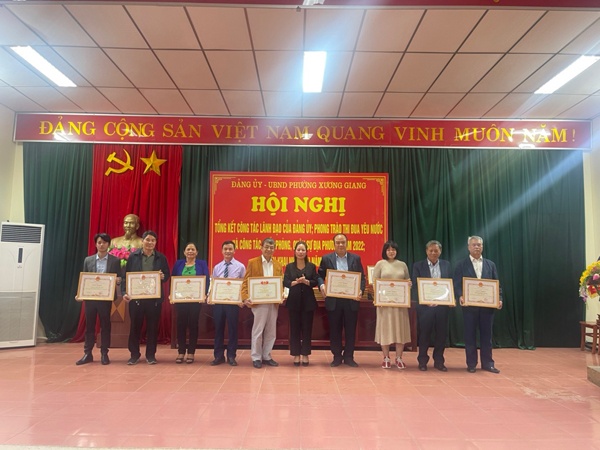 Phường Xương Giang tổ chức Hội nghị tổng kết công tác lãnh đạo của Đảng uỷ, Phong trào thi đua...