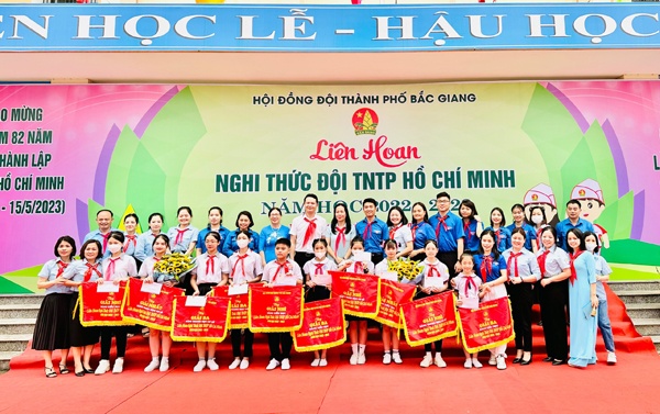 Chung kết Liên hoan Nghi thức Đội TNTP Hồ Chí Minh thành phố Bắc Giang năm học 2022-2023