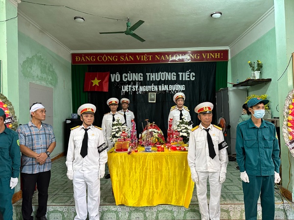 Phường Thọ Xương tổ chức Lễ đón nhận, truy điệu và an táng hài cốt Liệt sĩ Nguyễn Văn Đường