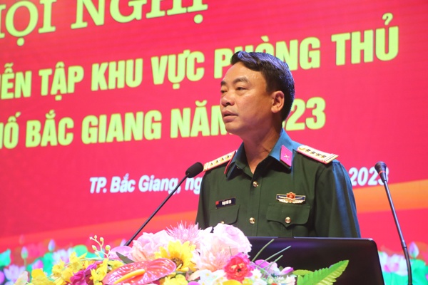 Hội nghị bồi dưỡng diễn tập khu vực phòng thủ thành phố Bắc Giang năm 2023