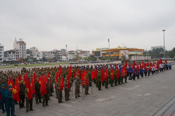 Thành phố Bắc Giang Lễ ra quân đợt cao điểm tấn công trấn áp tội phạm bảo đảm an ninh trật tự Tết...