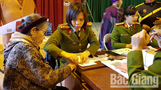 Cấp mới, cấp đổi chứng minh nhân dân cho công dân tại xã Dĩnh Trì