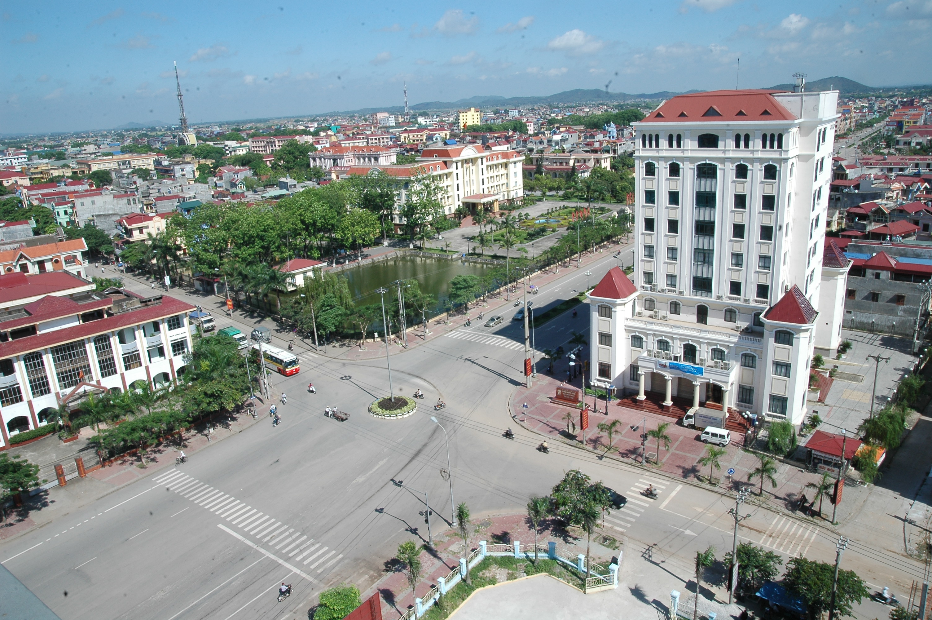 Thành phố Bắc Giang vững bước phát triển                                                         ...