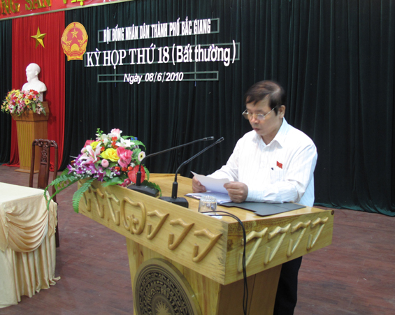 Hội đồng nhân dân thành phố Bắc Giang họp phiên bất thường                                       ...