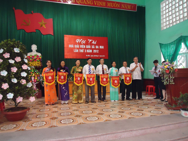 Xã Song Mai và xã Đa Mai tổ chức hội thi Hoà giải viên giỏi năm 2012.                            ...